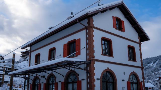 Stazione del tram del Monte Bianco