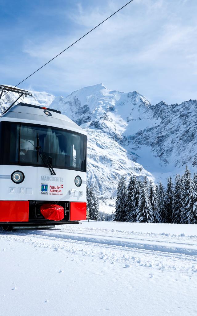 Mont-Blanc tramway in winter