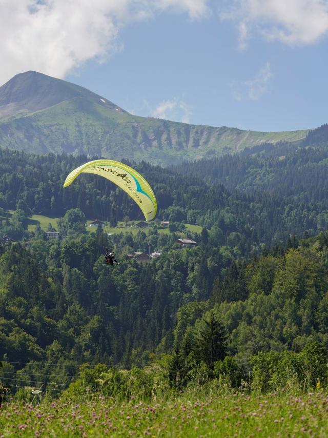 Paragliding in Saint-Gervais Mont-Blanc