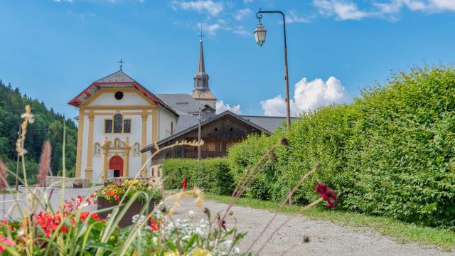 Église de Saint-Nicolas de Véroce