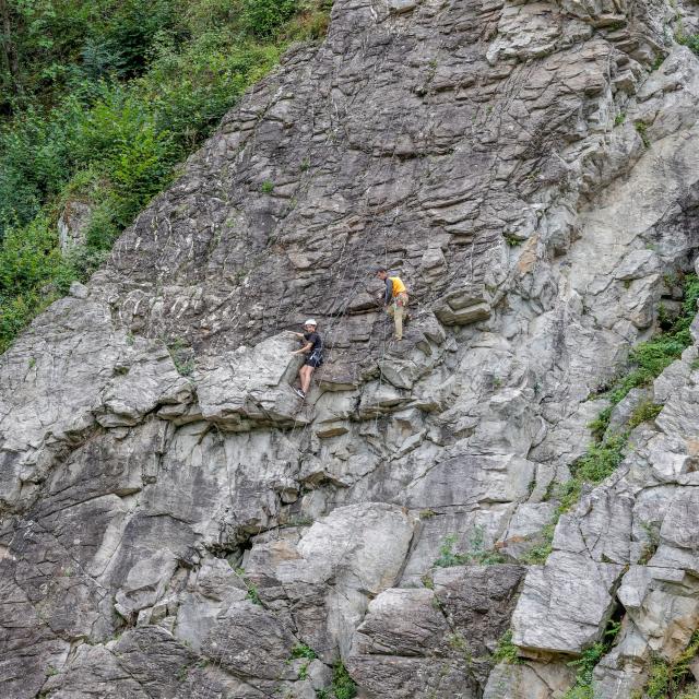 Climbing on the Le Fayet rock face