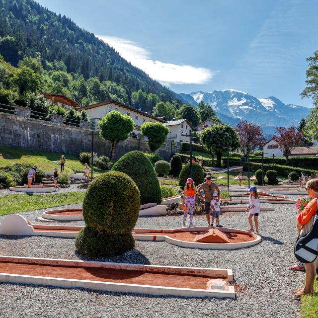 Terrain de minigolf à Saint-Gervais