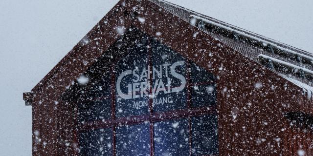 La station de Saint-Gervais sous la neige