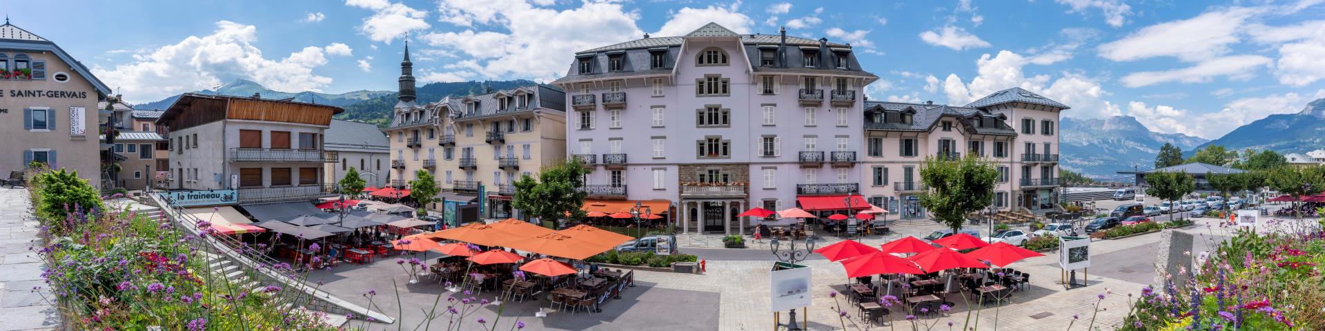 The beautiful Saint-Gervais promenade