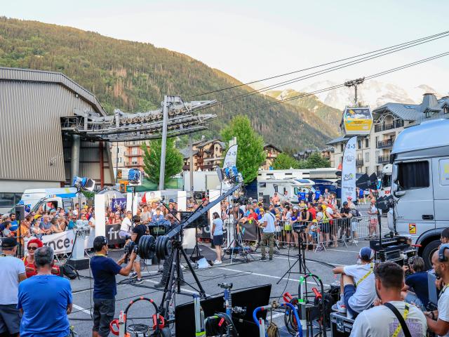 Plateau technique du tour de france 2023 à Saint-Gervais Mont-Blanc