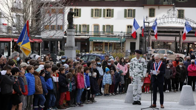 French commemoration of the armistice day november 11 1918, end of the first world war.