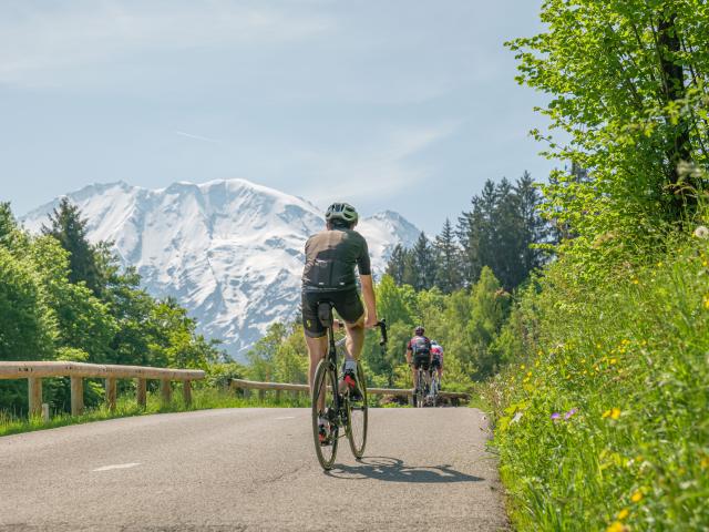 Vélo de route à Saint-Gervais Mont-Blanc