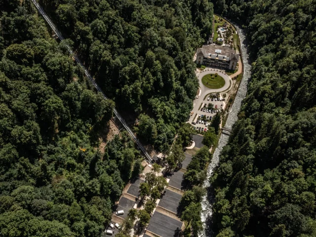 Ascenseur des thermes au parc thermal