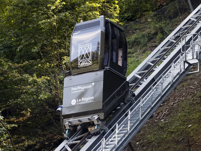 L'ascenseur des Thermes de Saint-Gervais